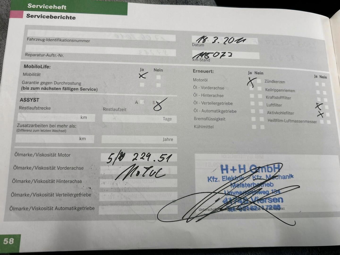 MERCEDES-BENZ C 2005