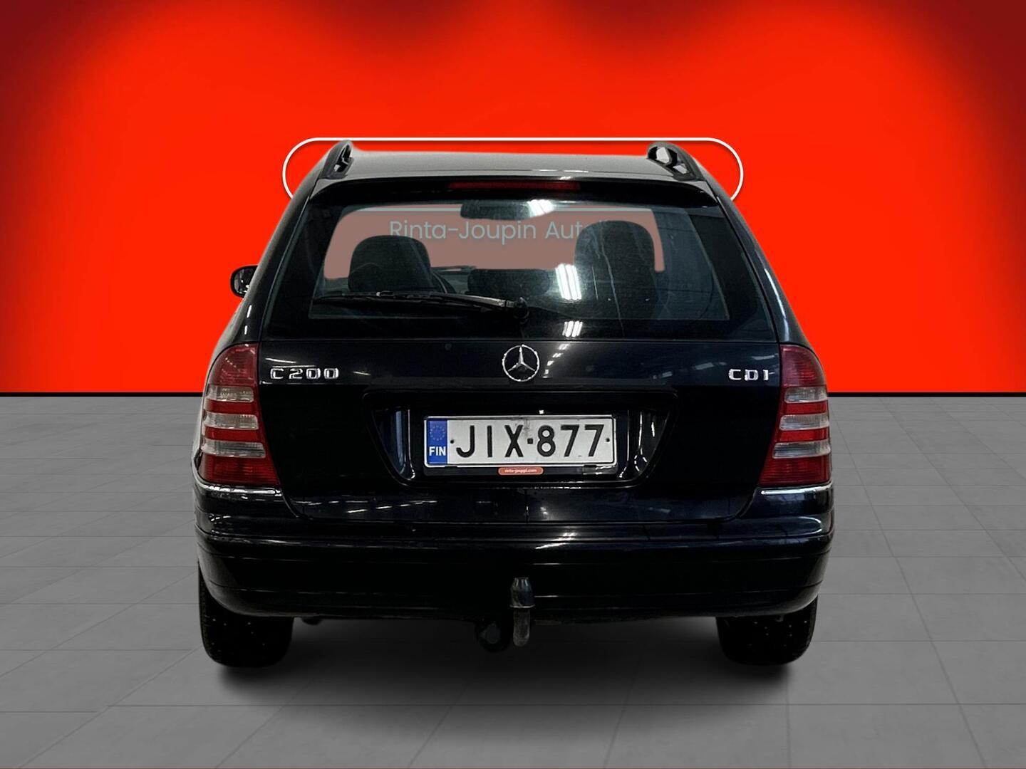 MERCEDES-BENZ C 2005