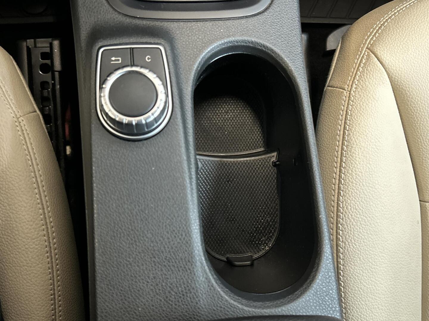 MERCEDES-BENZ B 2014