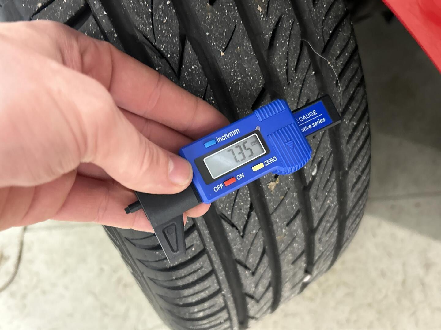 MERCEDES-BENZ B 2014