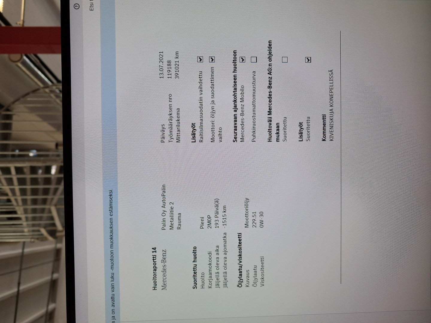 MERCEDES-BENZ R 2012