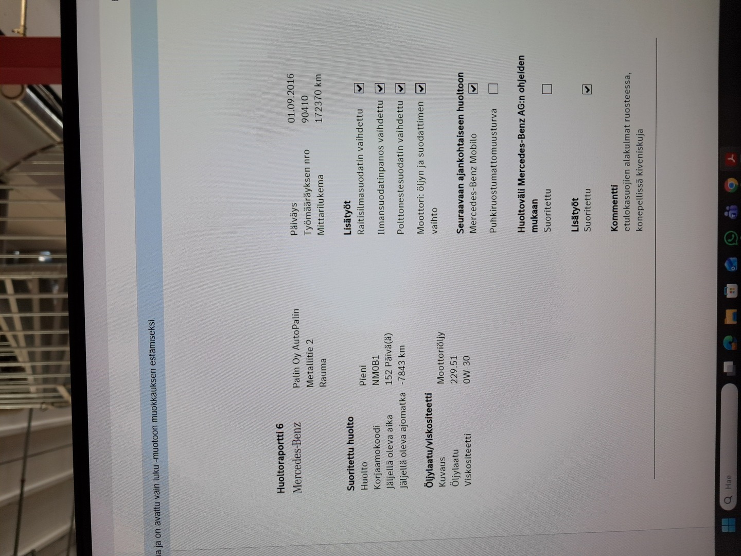 MERCEDES-BENZ R 2012