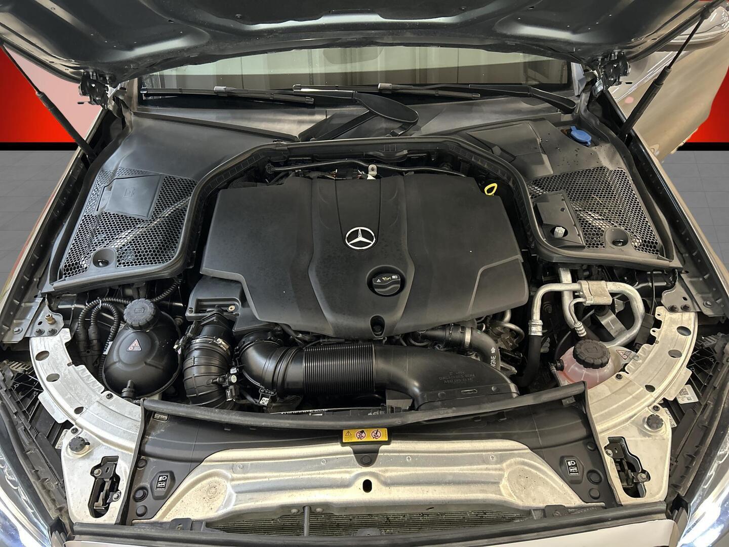 MERCEDES-BENZ C 2017