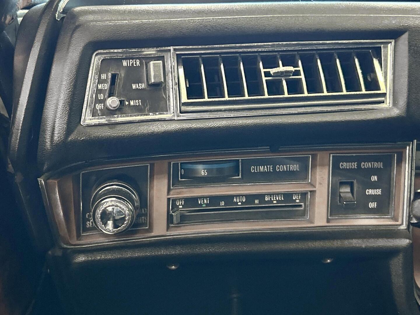 CADILLAC Eldorado 1974