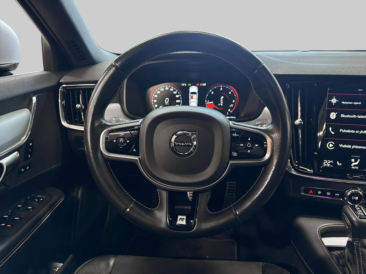 VOLVO S90 2018