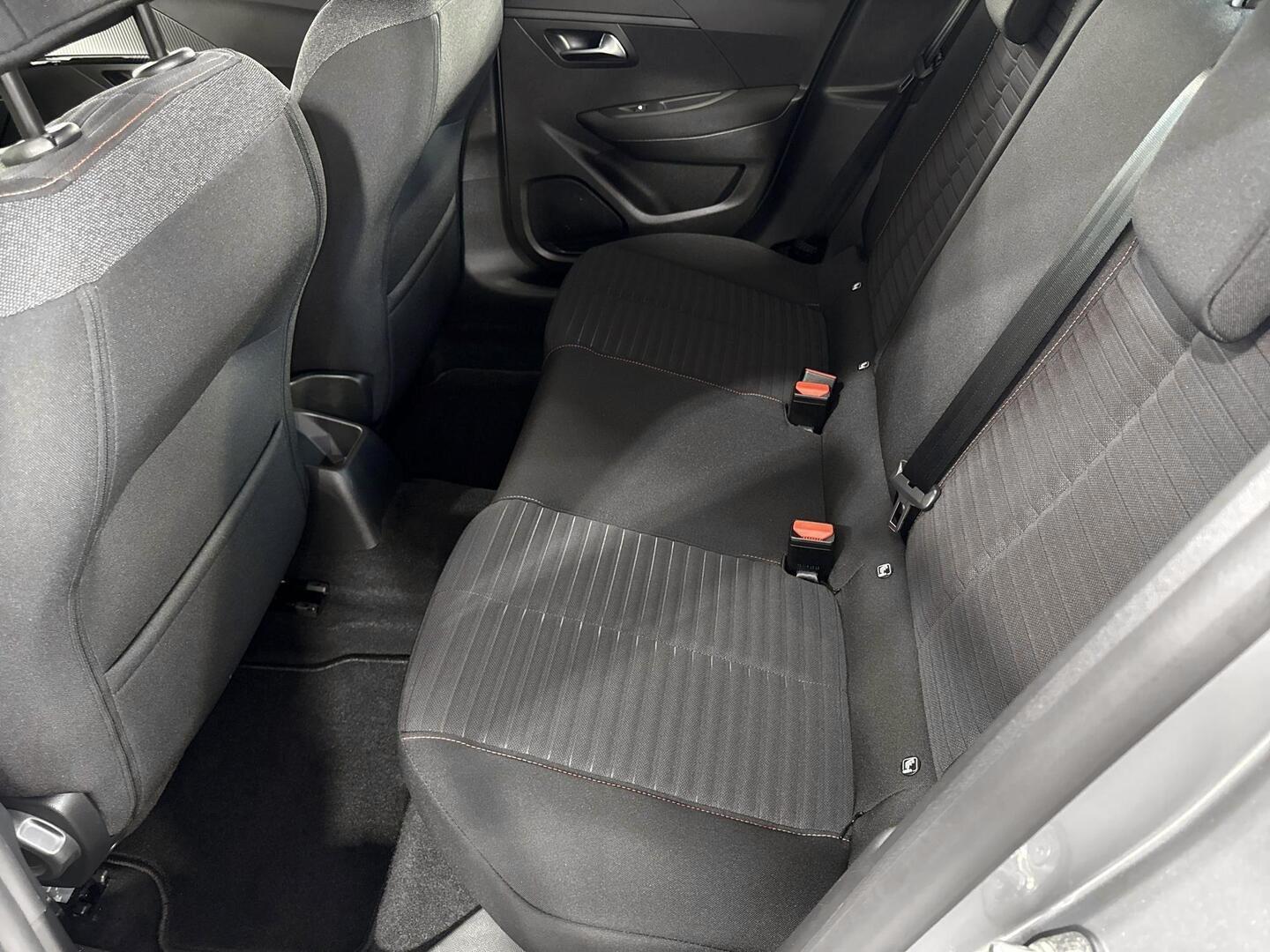 PEUGEOT 208 2023
