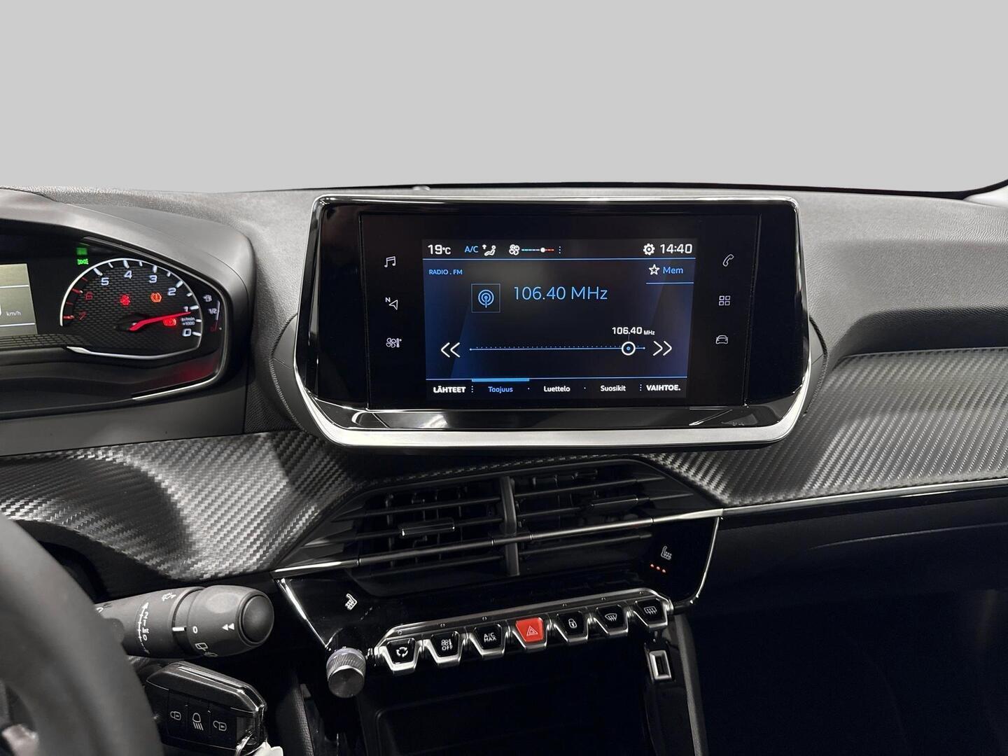 PEUGEOT 208 2023