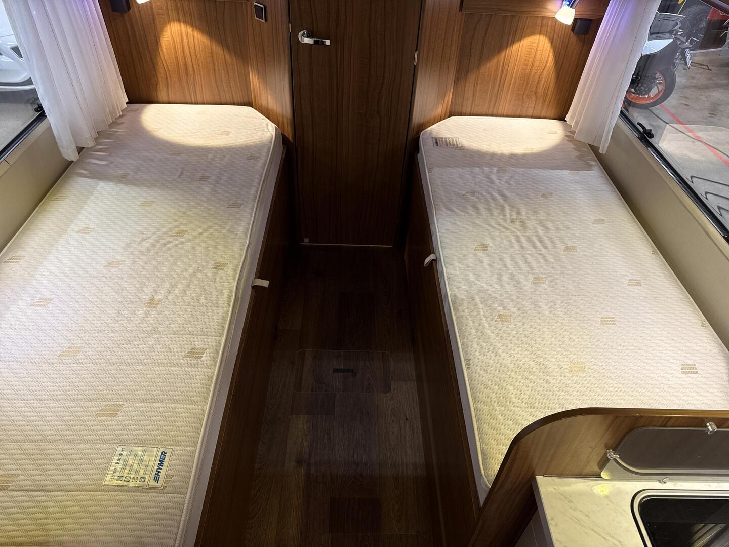HYMER T668 CL GOLDENLIMITED 2017