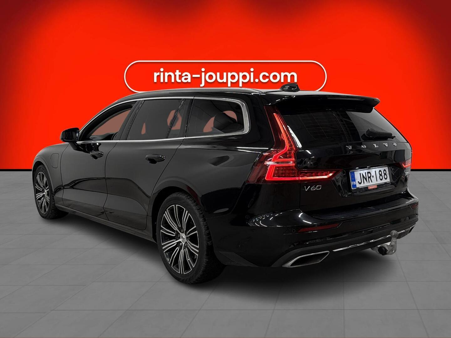 VOLVO V60 2019