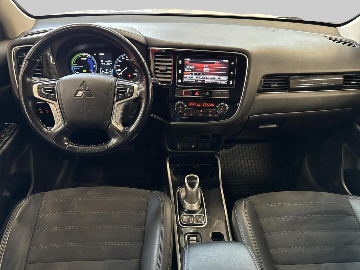 MITSUBISHI Outlander PHEV 2019