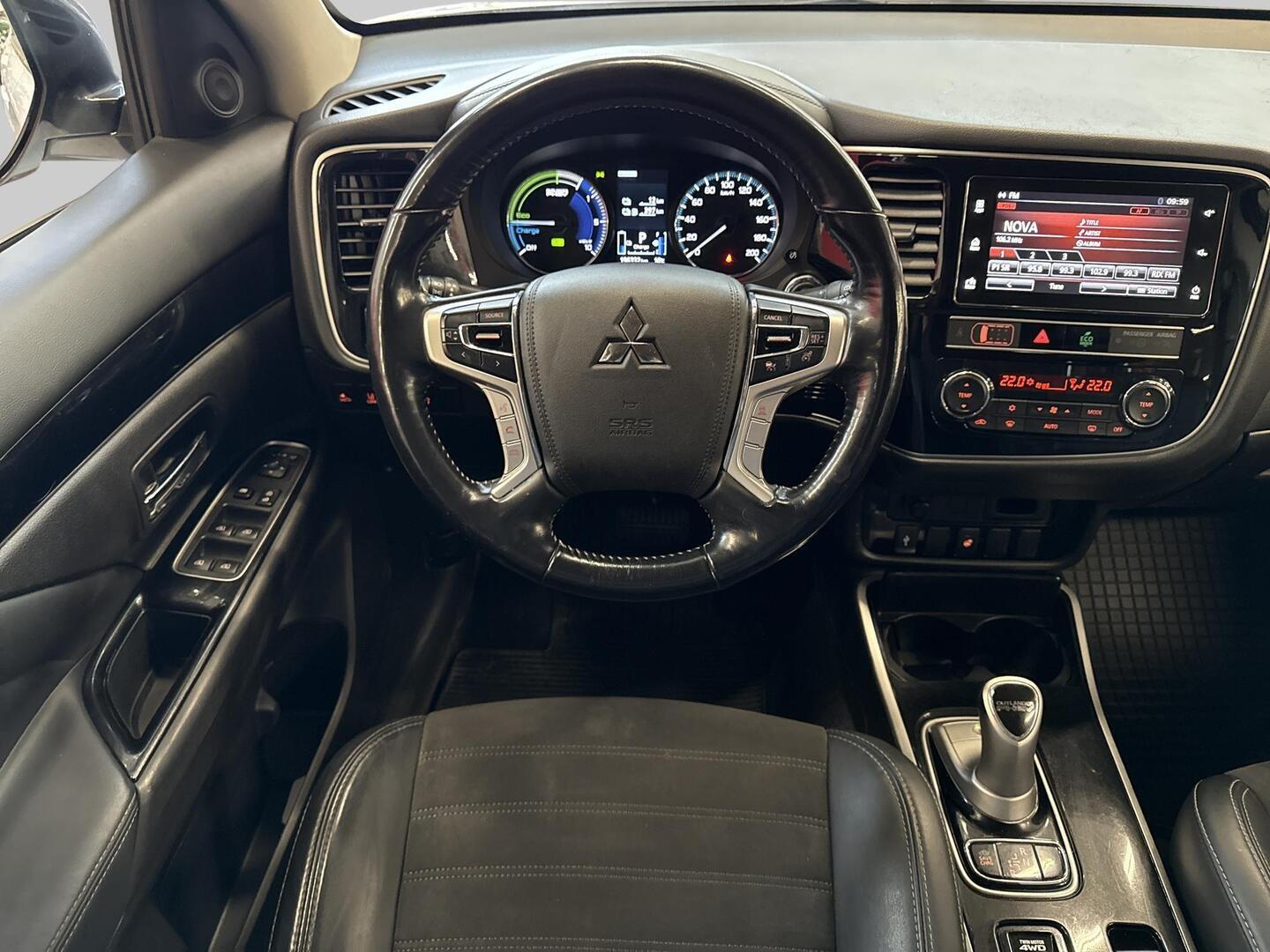 MITSUBISHI Outlander PHEV 2019