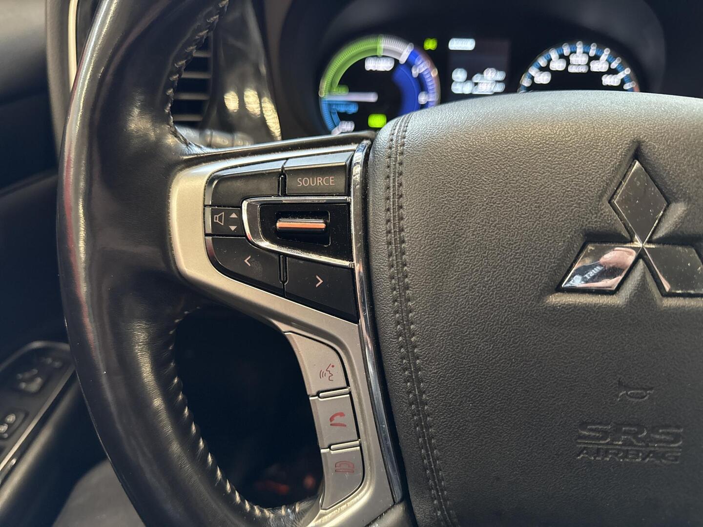 MITSUBISHI Outlander PHEV 2019