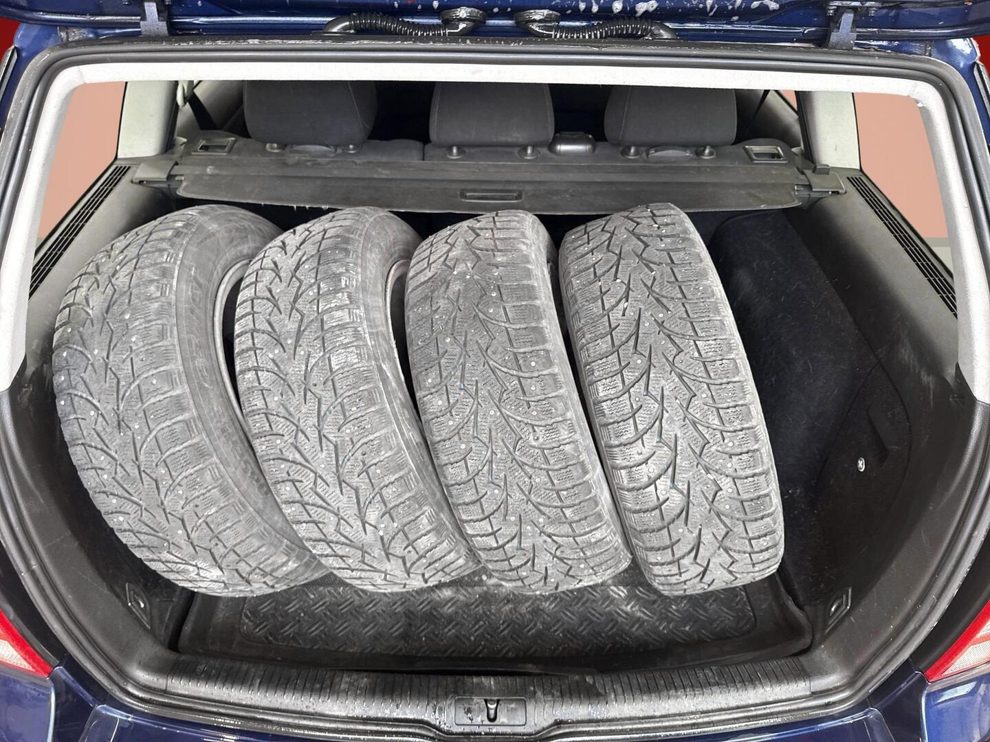 VOLKSWAGEN Golf Variant 2005