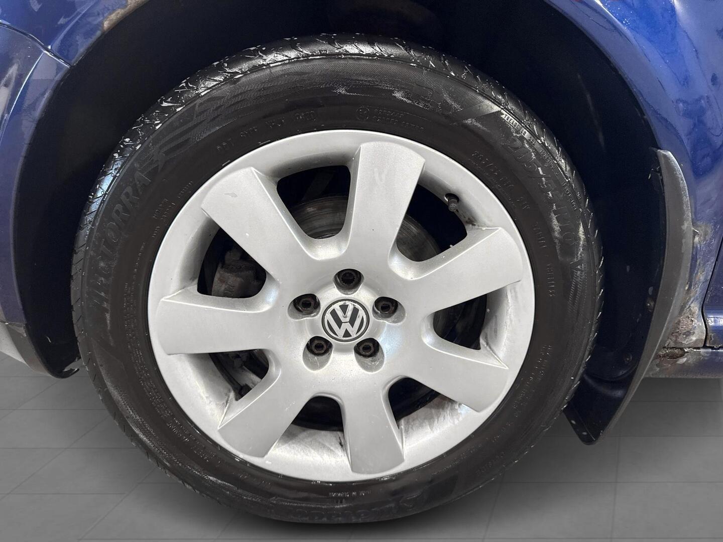VOLKSWAGEN Golf Variant 2005