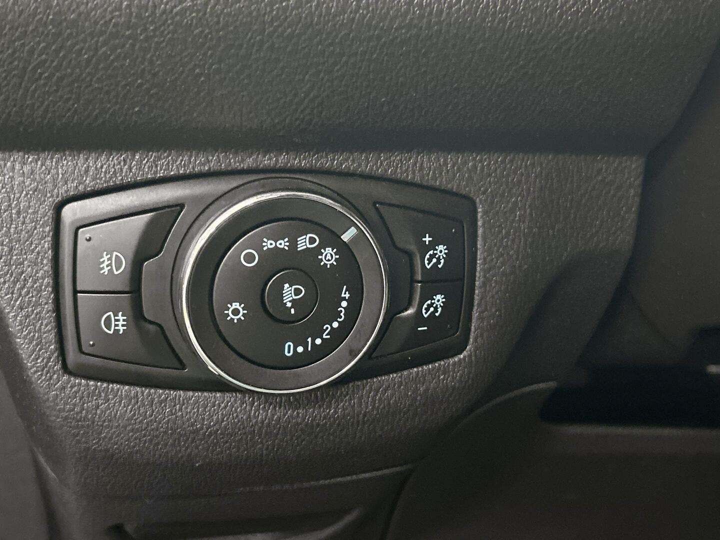 FORD Transit Courier 2018