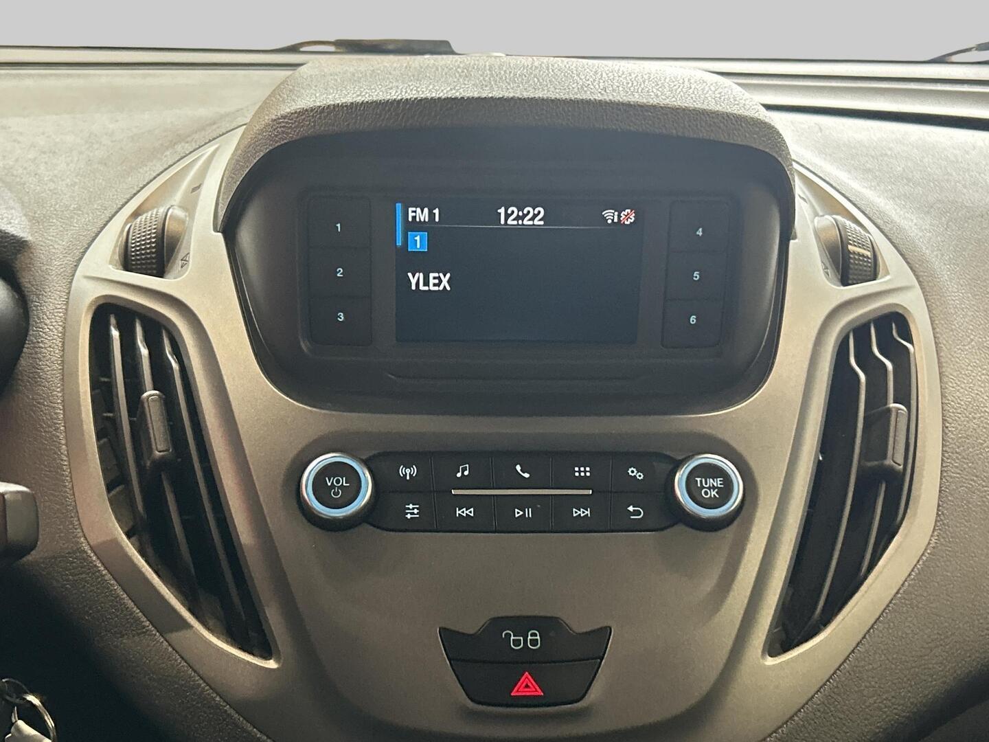 FORD Transit Courier 2018