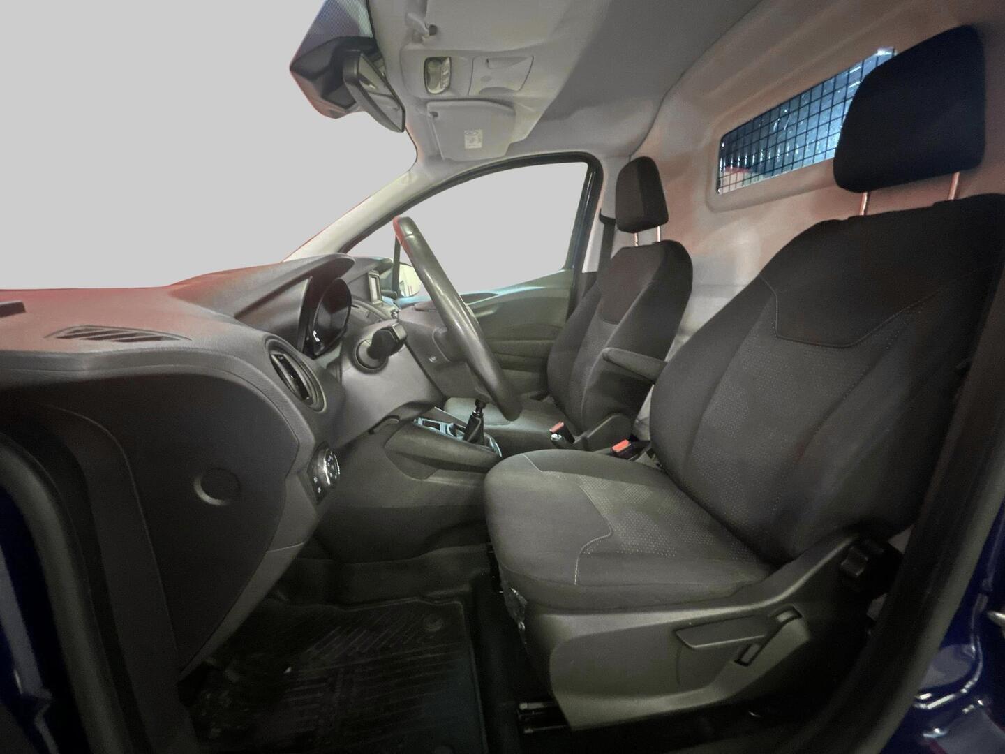 FORD Transit Courier 2018