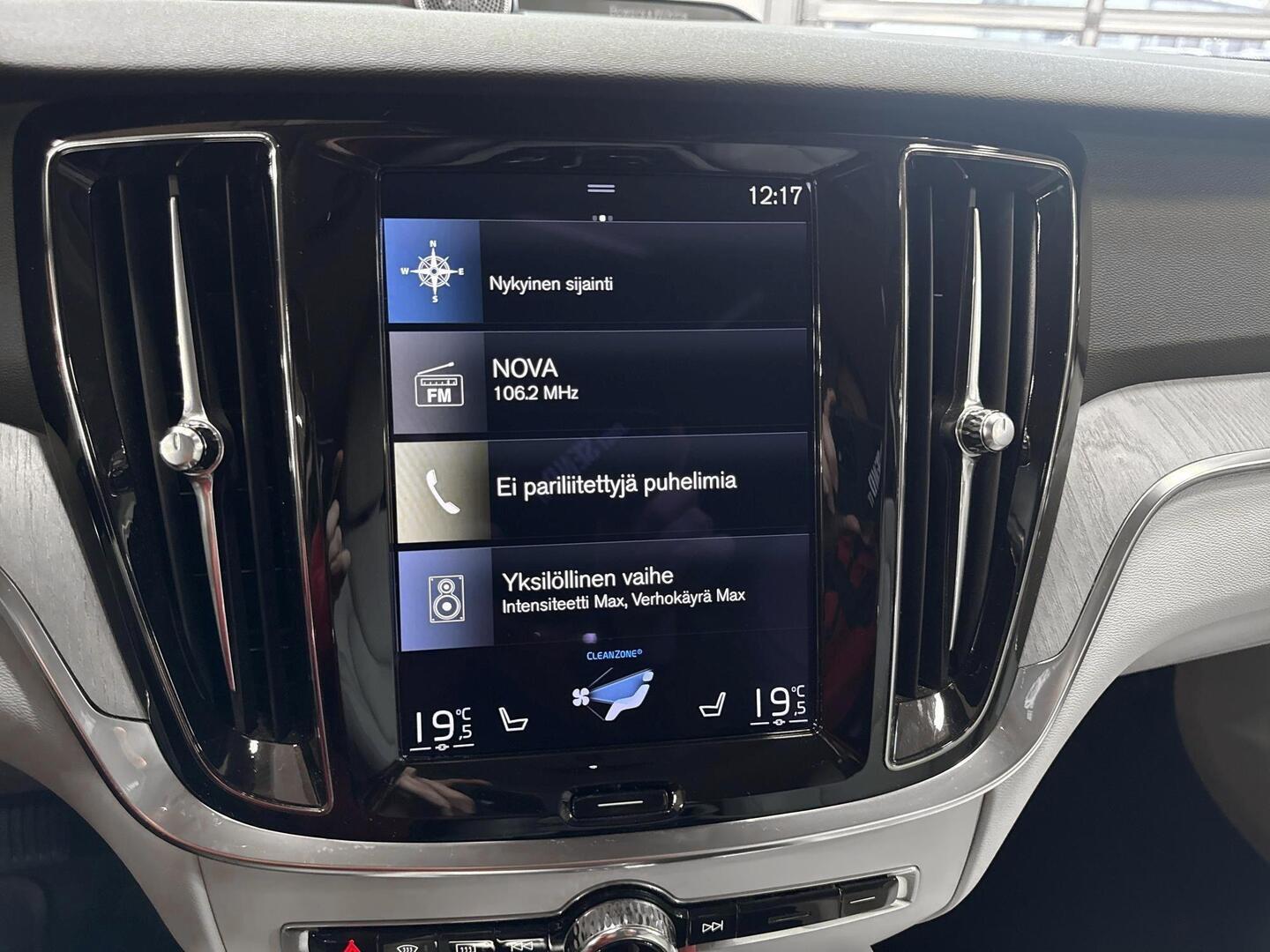 VOLVO V60 Cross Country 2021