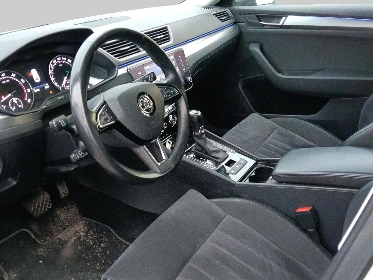SKODA Superb 2017