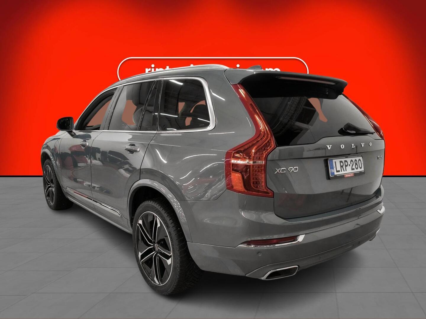 VOLVO XC90 2020
