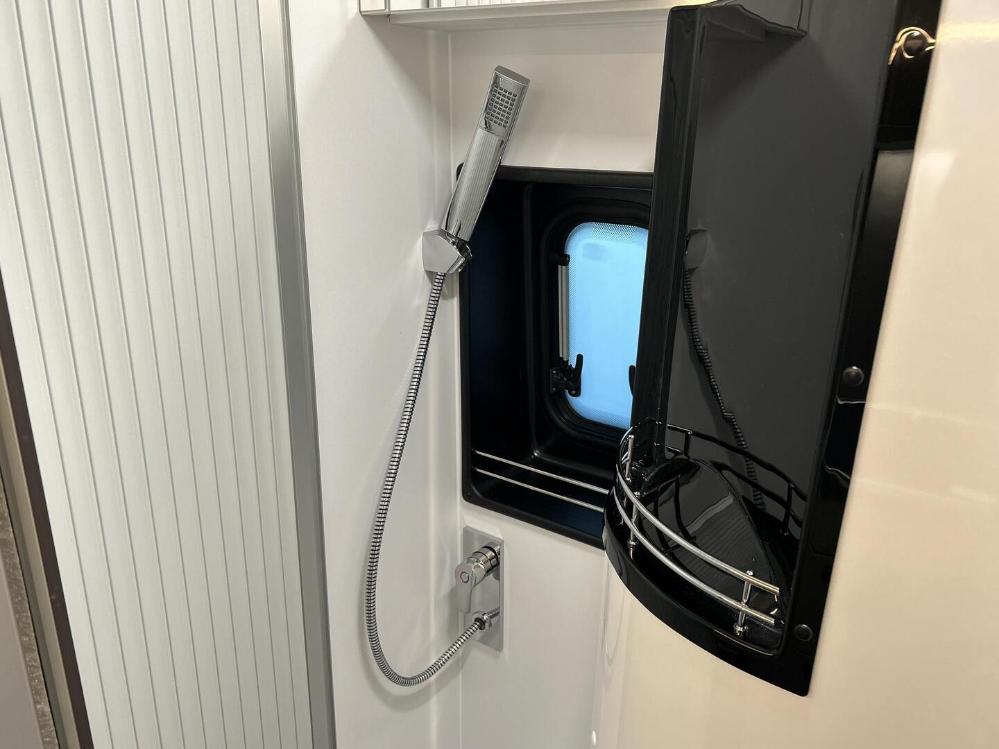 PÖSSL SUMMIT 540 SHINE 2026