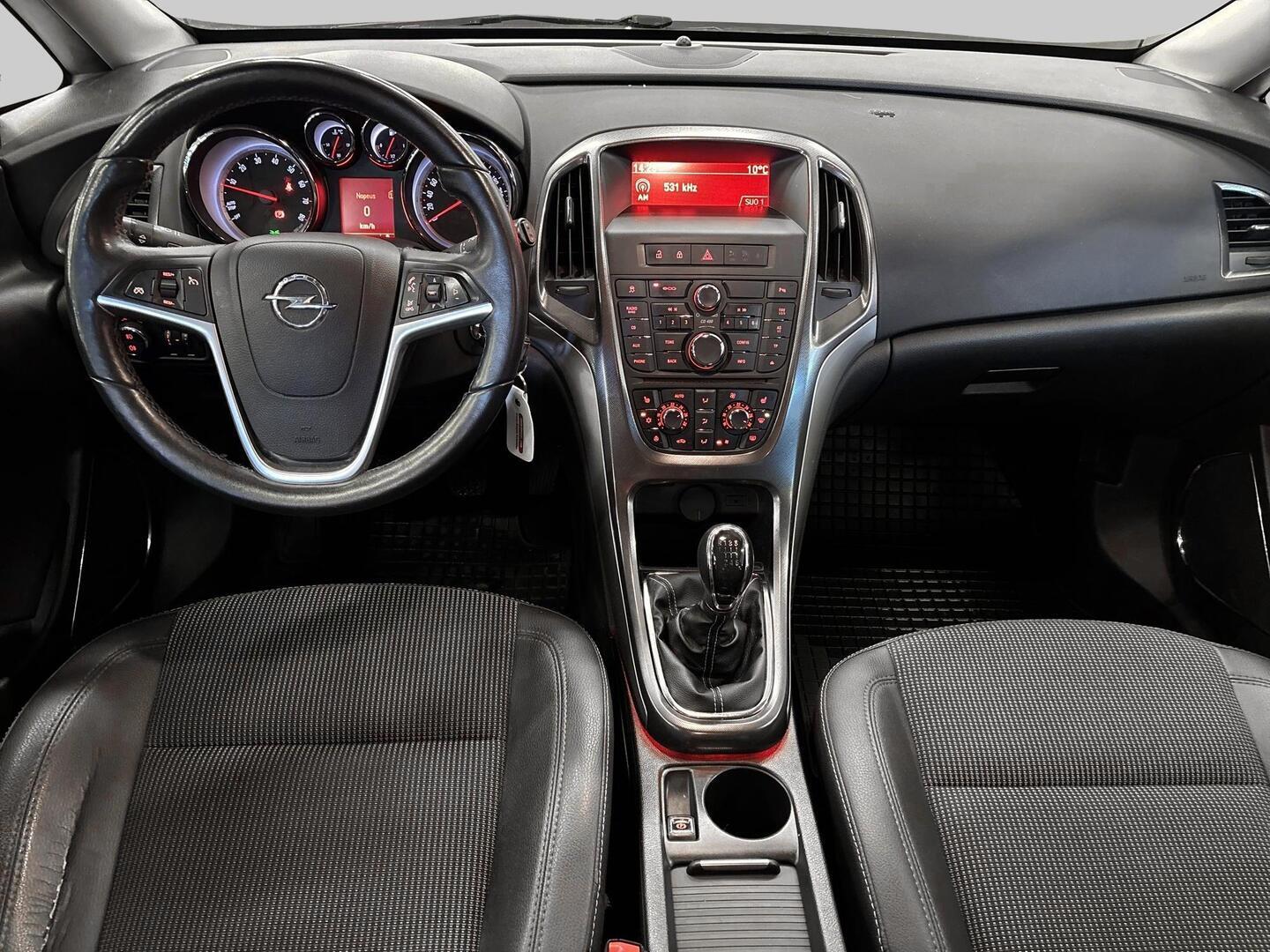OPEL ASTRA 2012