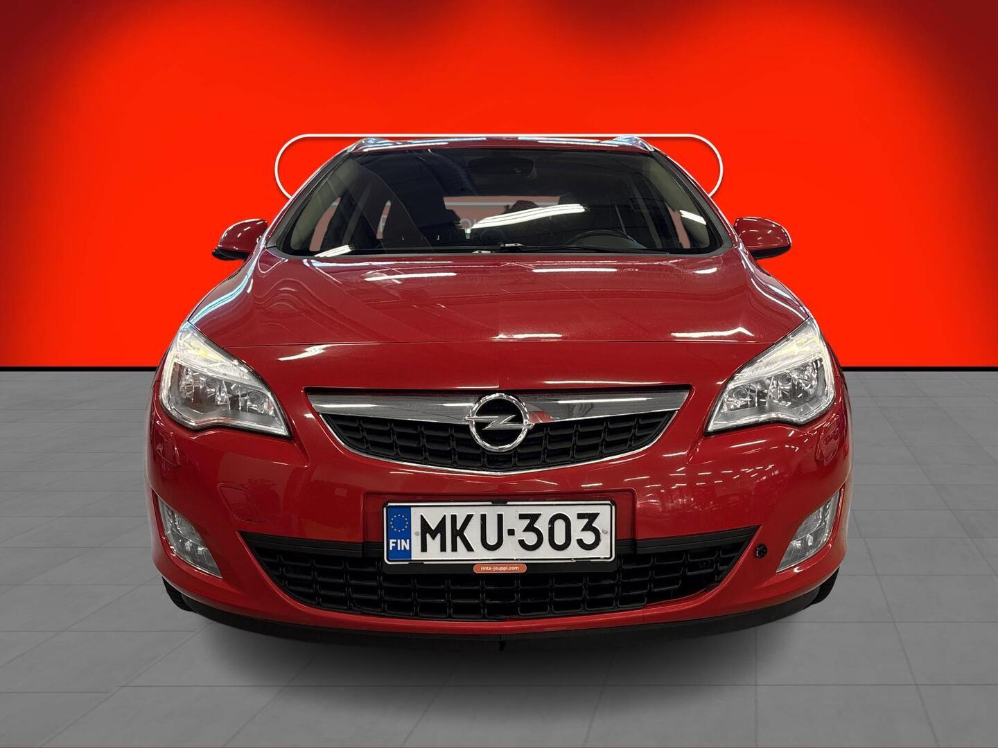 OPEL ASTRA 2012