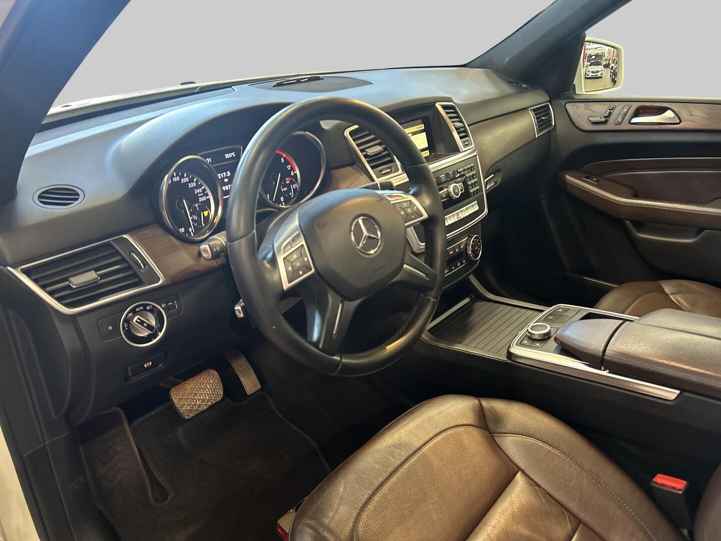 MERCEDES-BENZ ML 2012