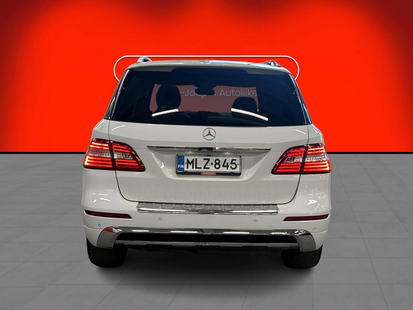 MERCEDES-BENZ ML 2012