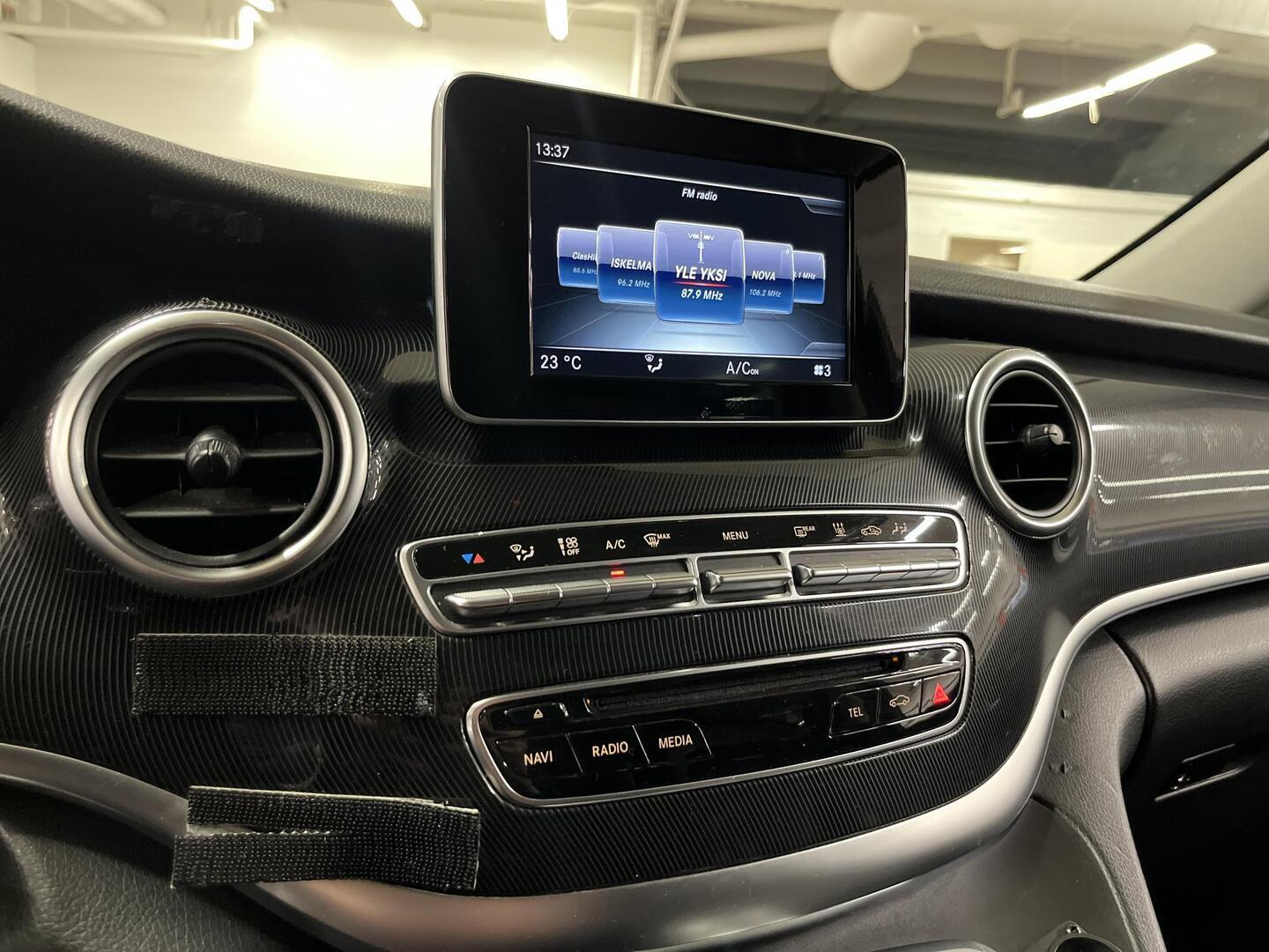 MERCEDES-BENZ V 2018