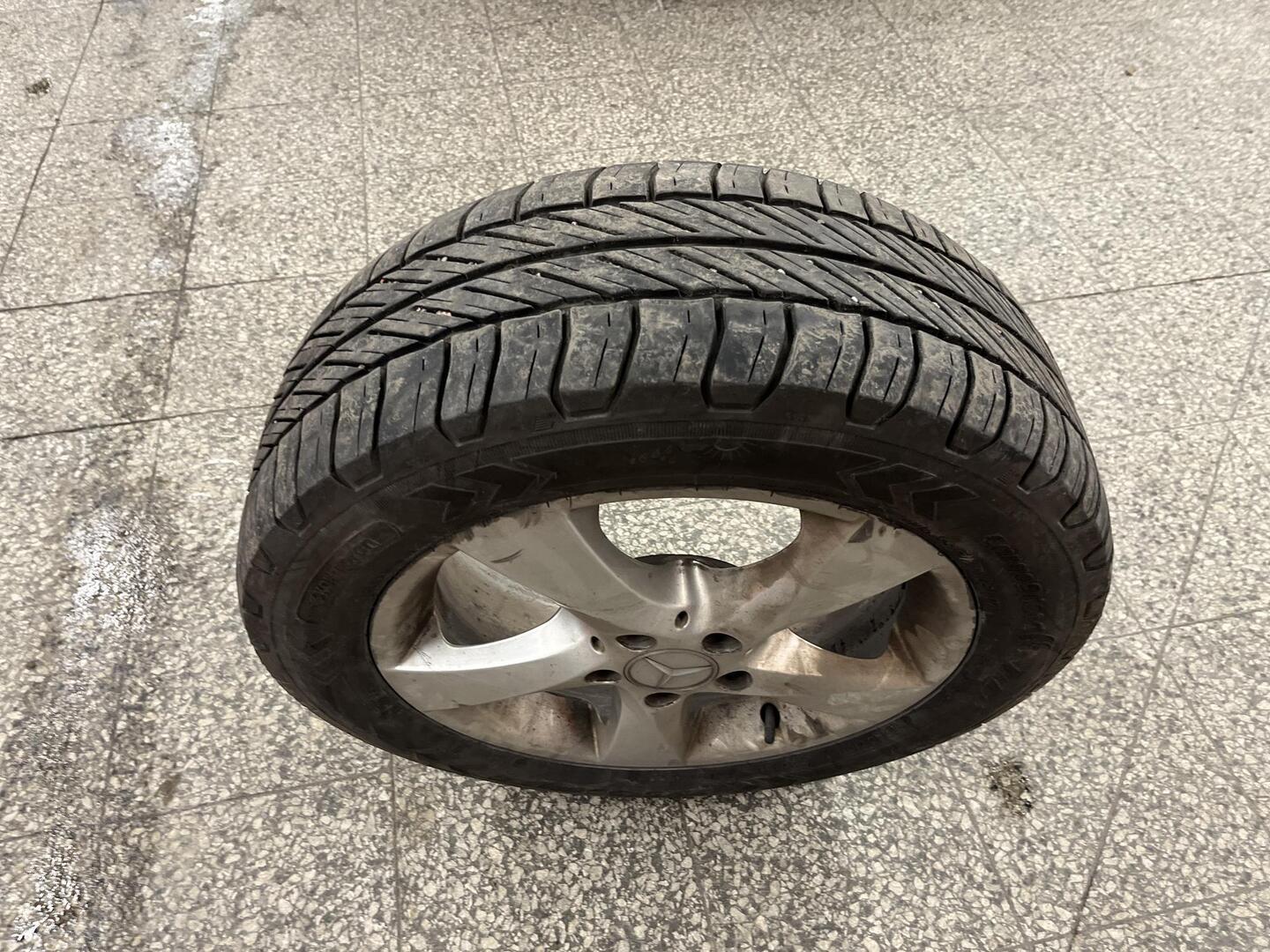 MERCEDES-BENZ V 2018