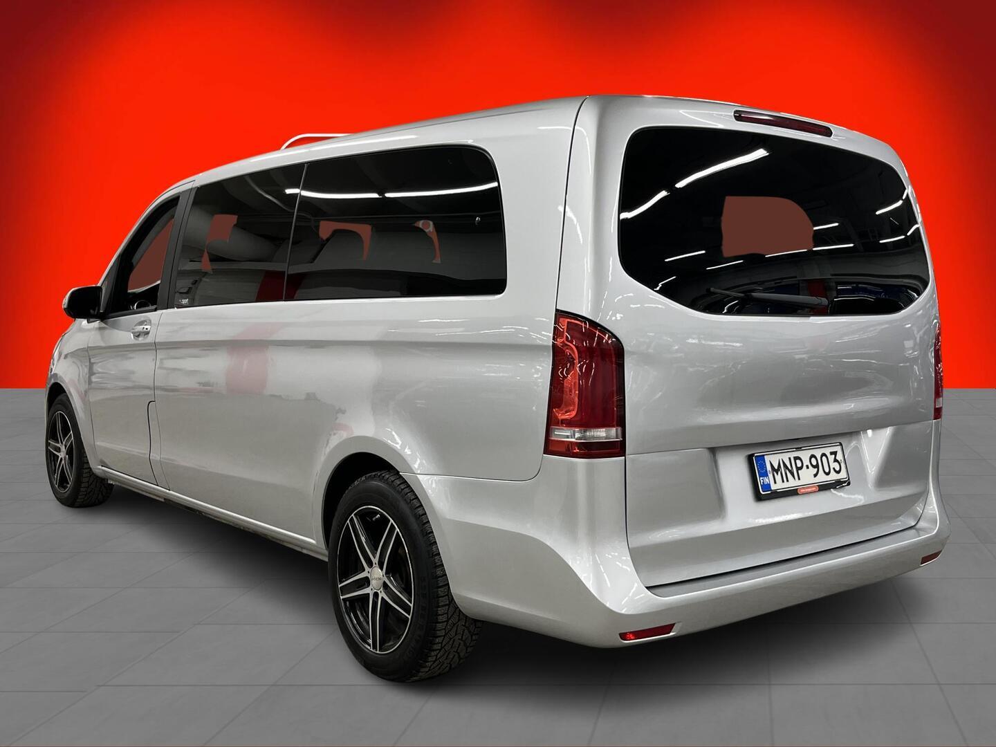 MERCEDES-BENZ V 2018