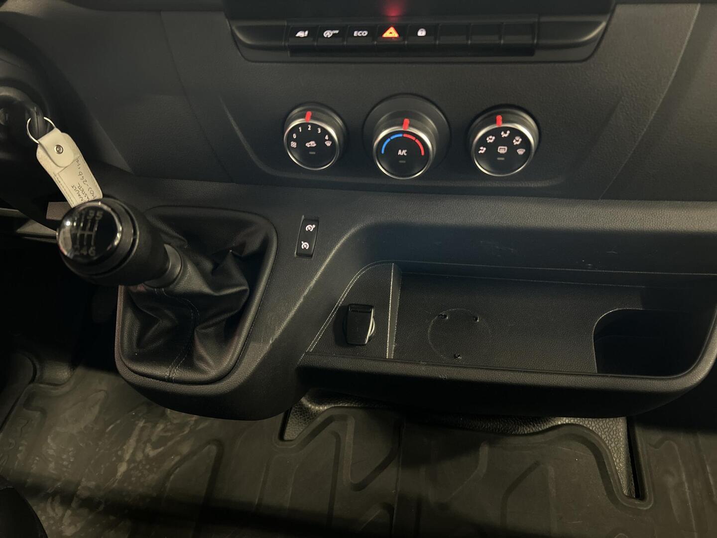 RENAULT Master 2022