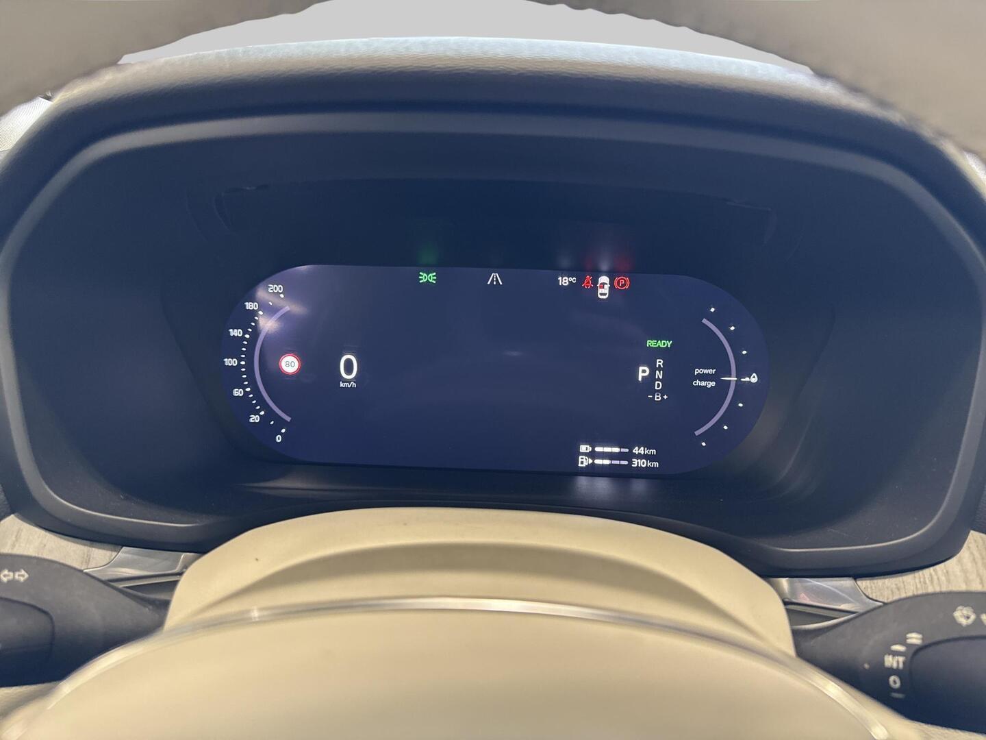 VOLVO V60 2023