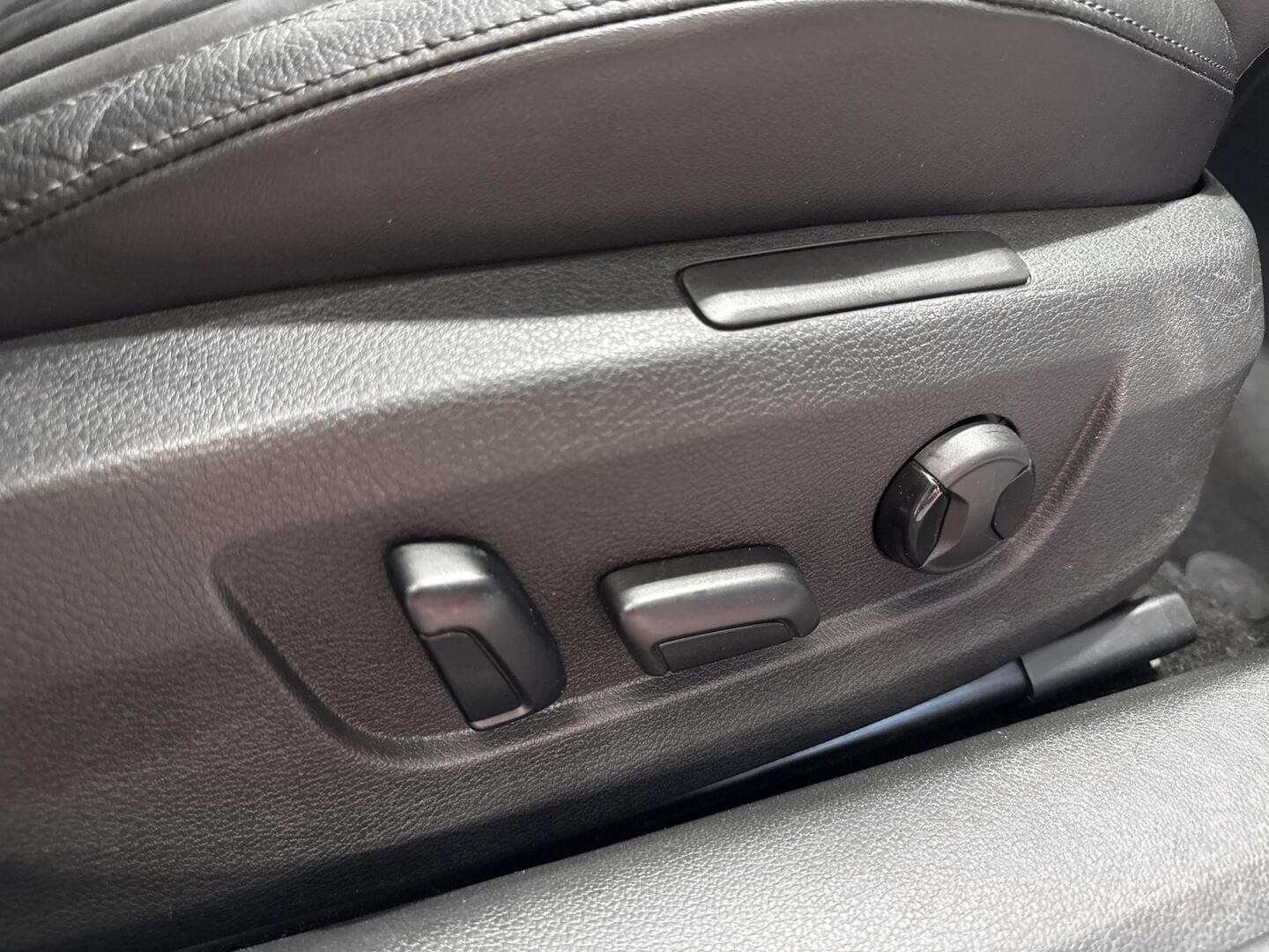 SKODA Superb 2016