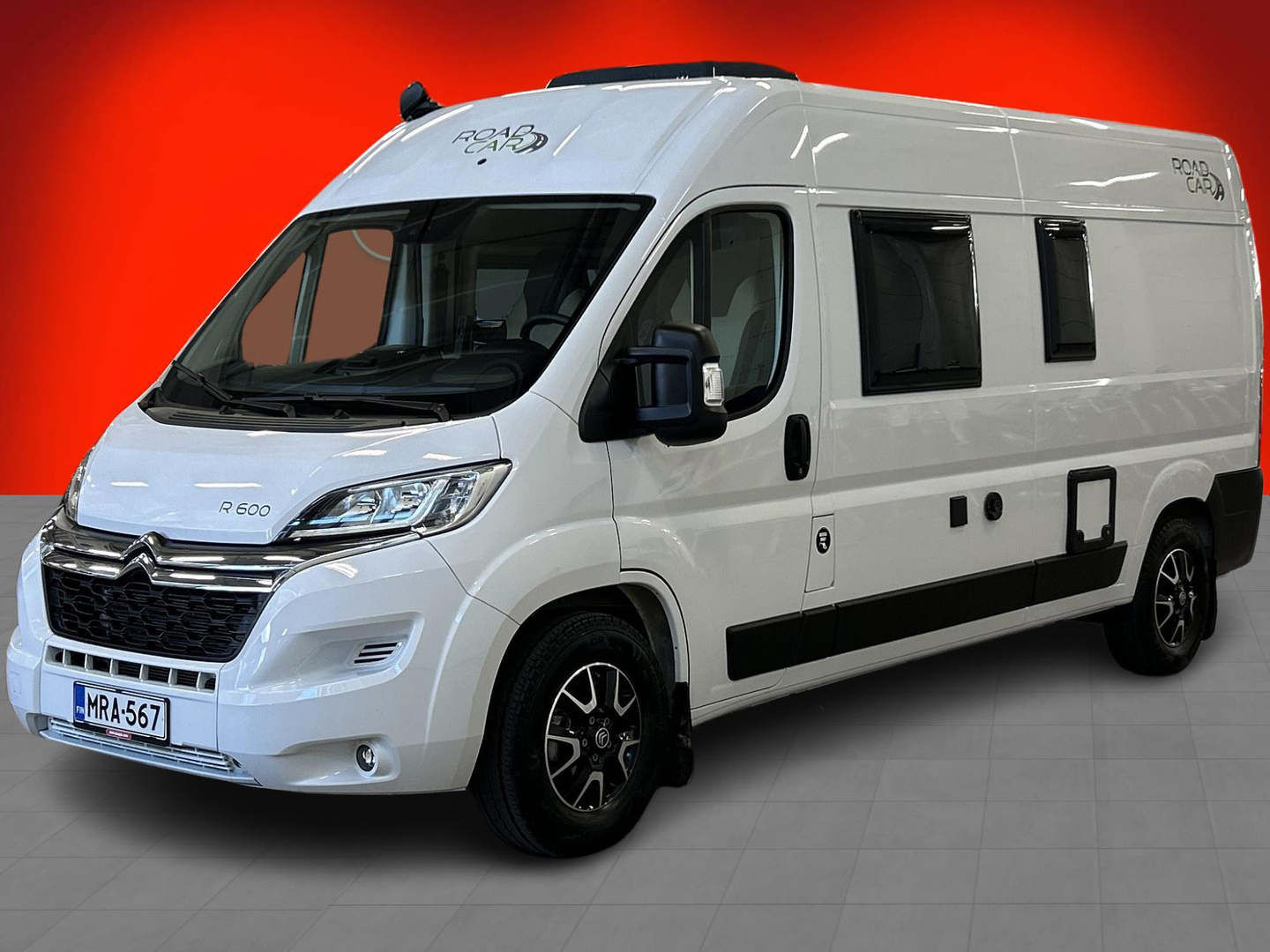 ROADCAR VAN R 600 2024