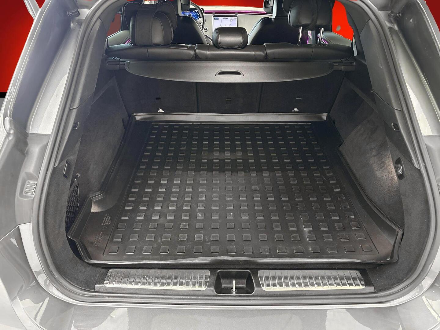 MERCEDES-BENZ EQS SUV 2023