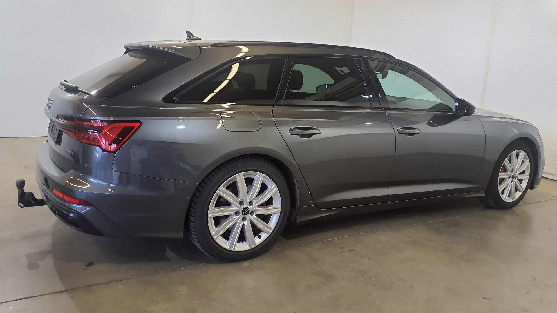 AUDI A6 2022