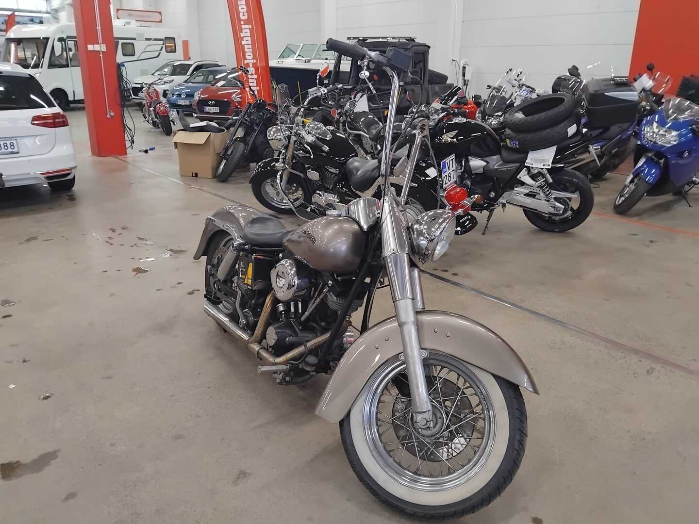 HARLEY-DAVIDSON SHOVEL 1981