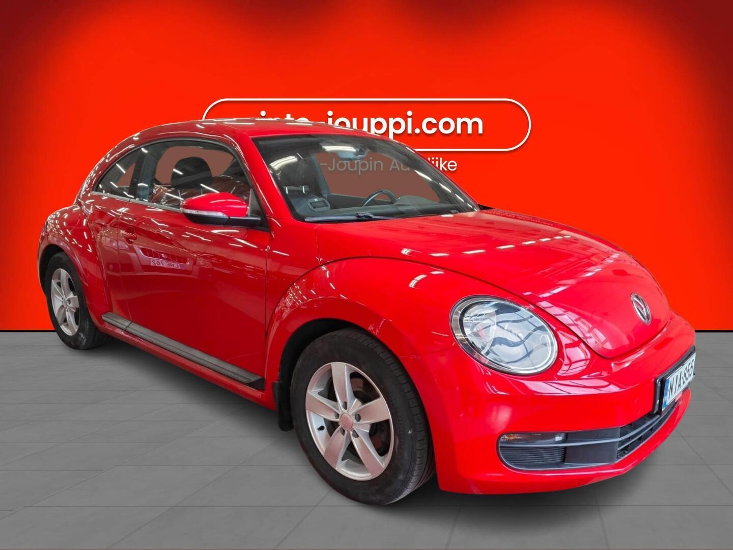 VOLKSWAGEN Beetle 2012
