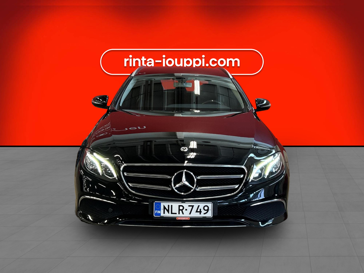 MERCEDES-BENZ E 2019