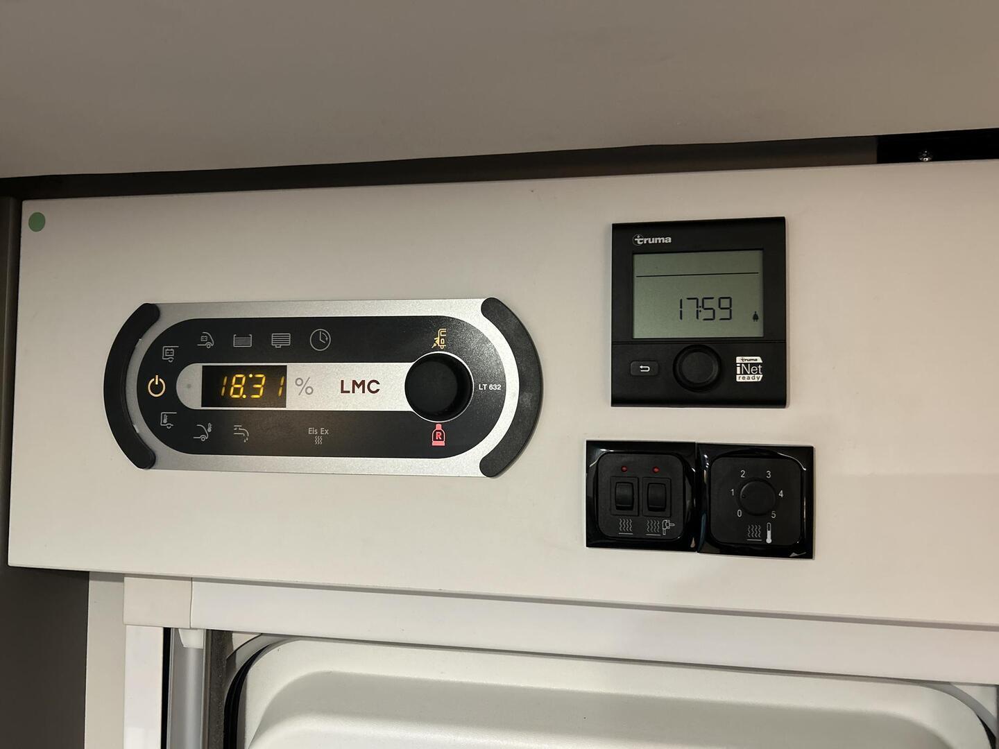 LMC TOURER 660 G LIFT 2022