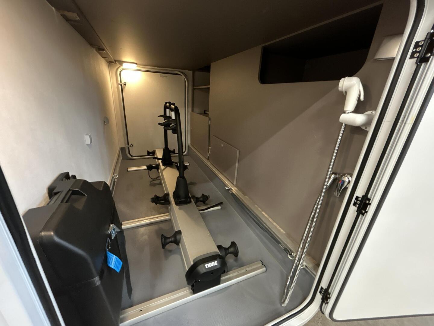 LMC TOURER 660 G LIFT 2022