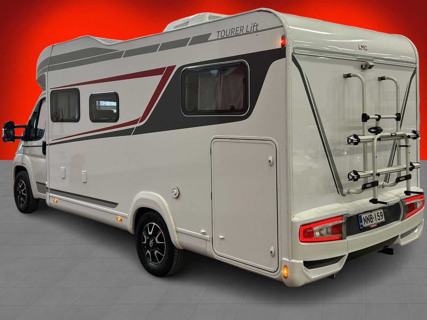LMC TOURER 660 G LIFT 2022