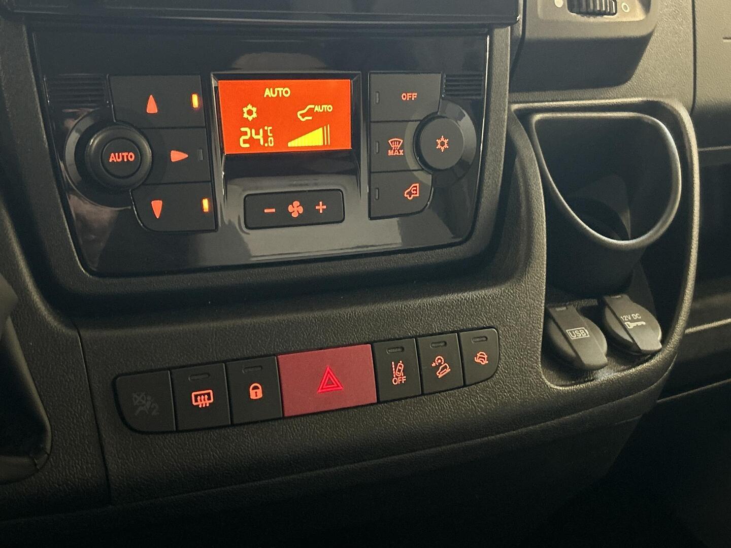 LMC TOURER 660 G LIFT 2022