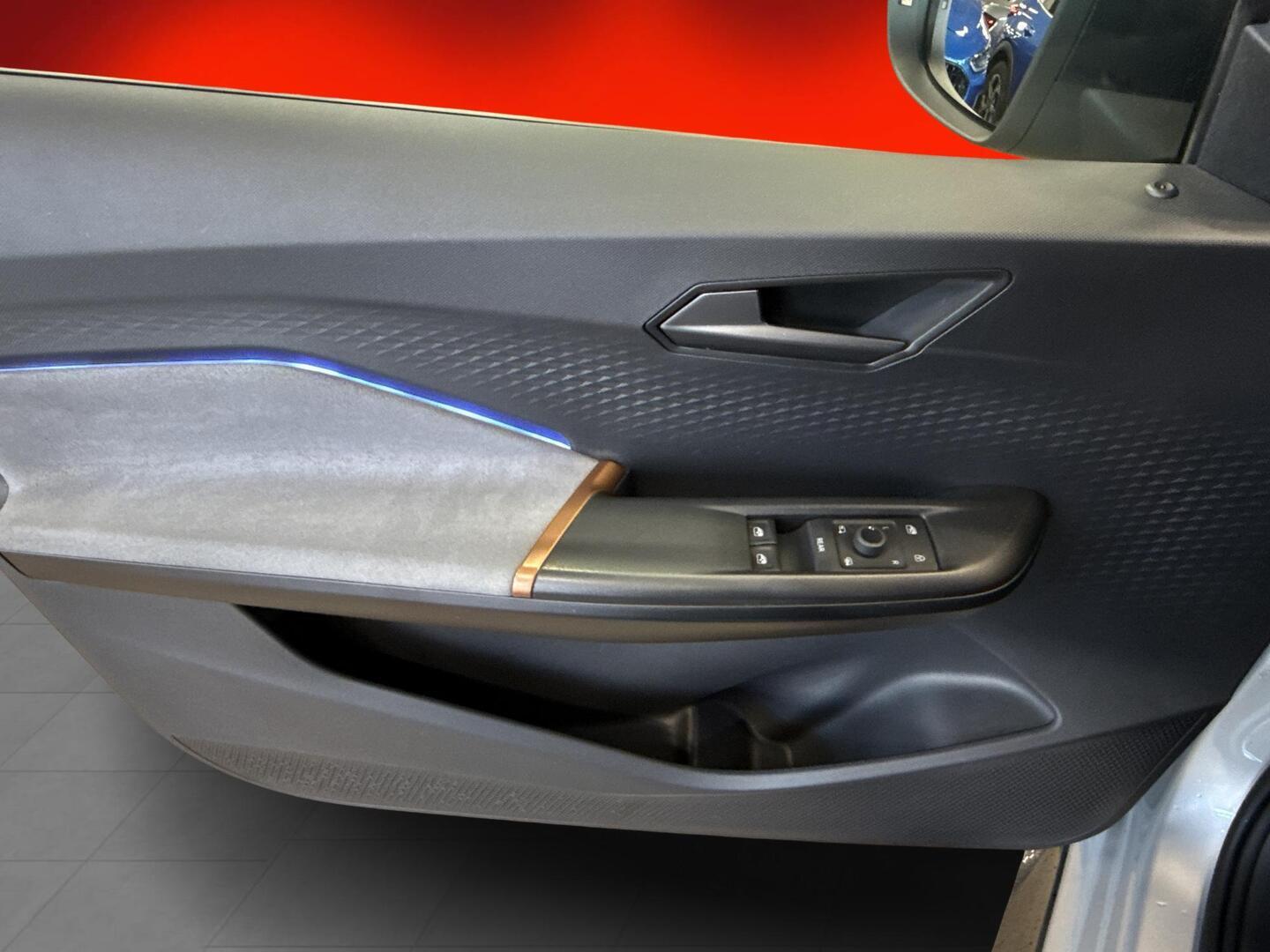 CUPRA Born 2023