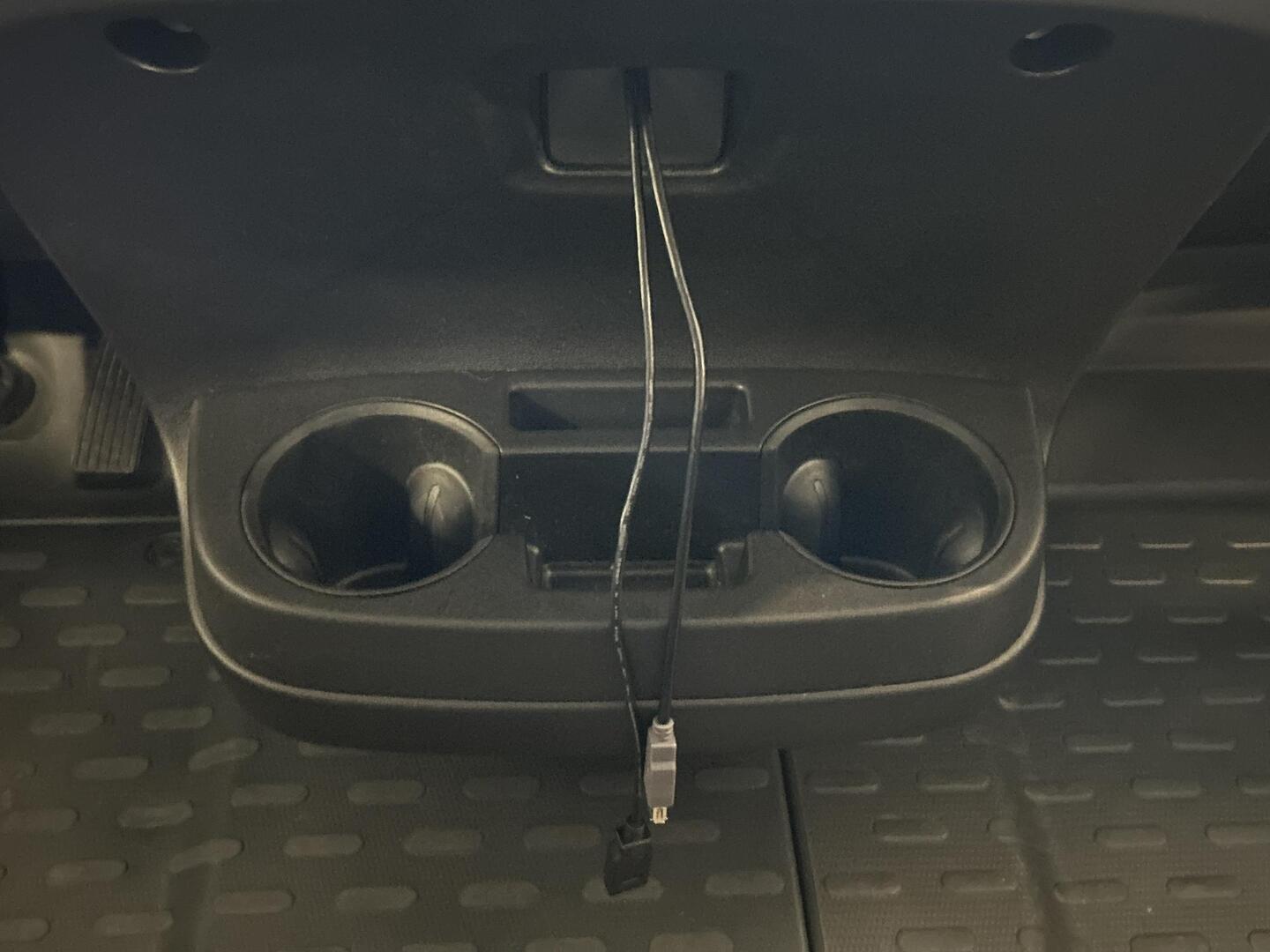 ROADCAR VAN R 640 2024