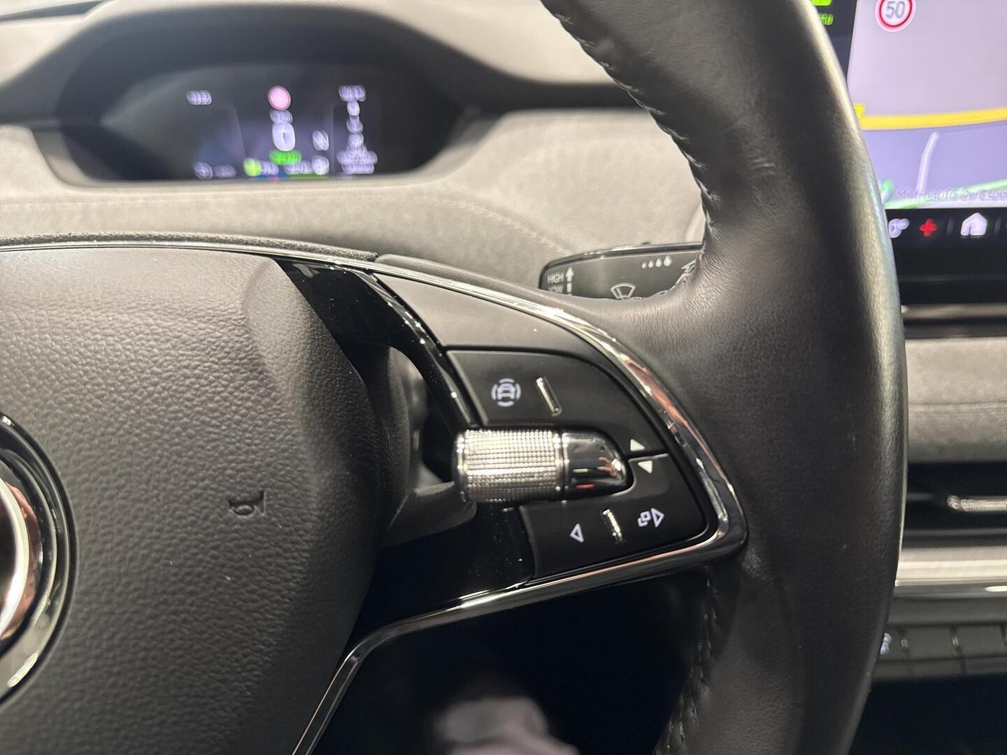 SKODA Enyaq 2022