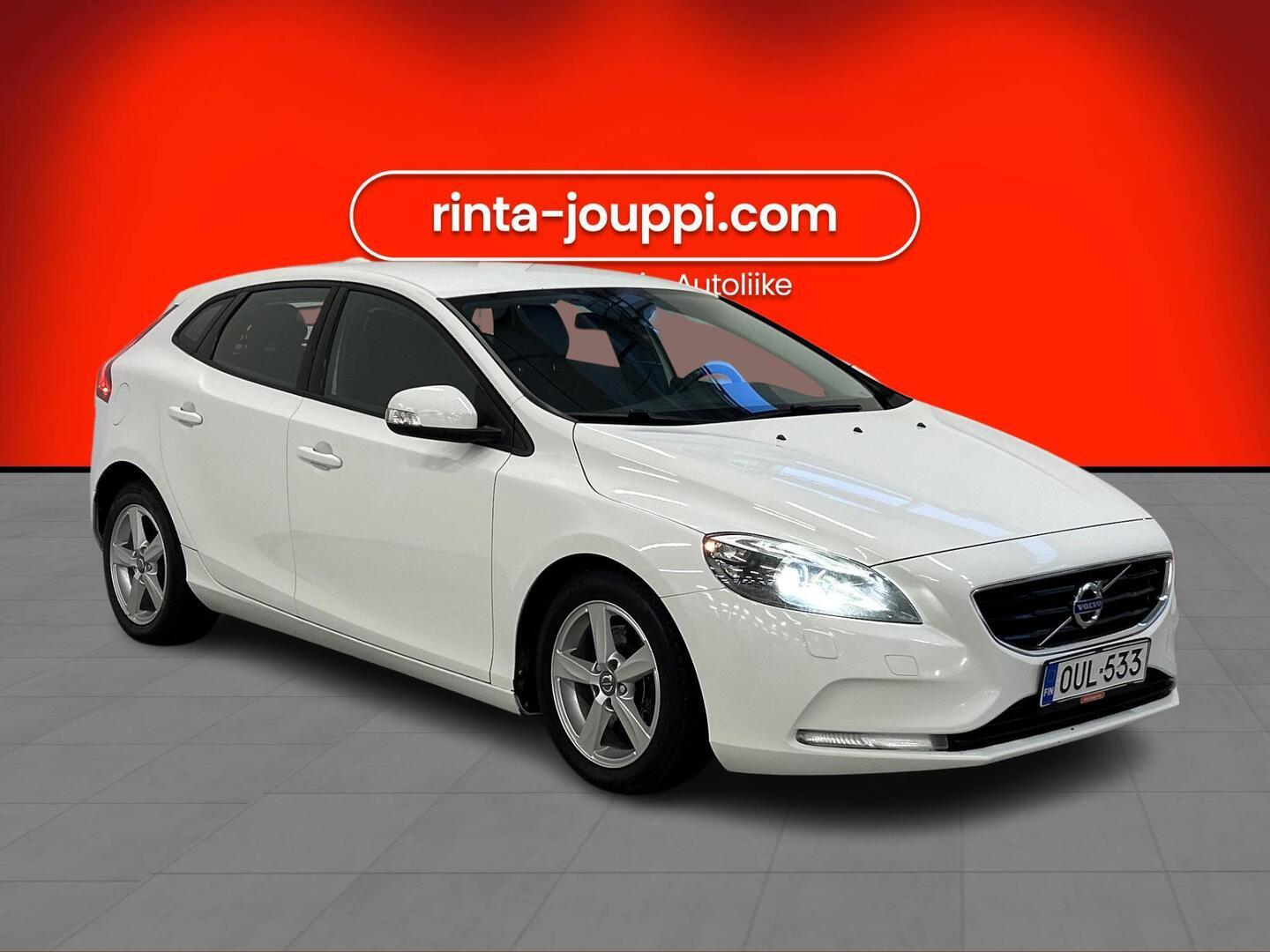 VOLVO V40 2013
