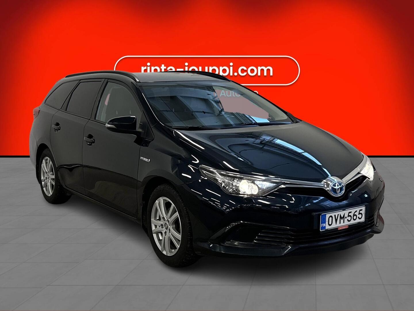 TOYOTA Auris 2017